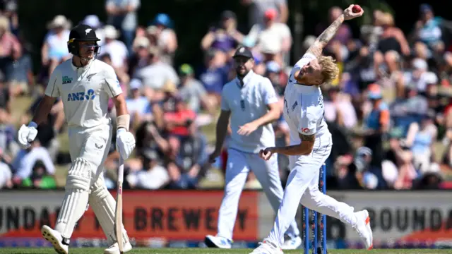 England Vs New Zealand LIVE: First Test, Day Four, Hagley Oval ...