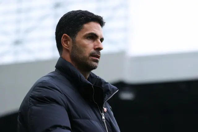 Mikel Arteta, manager of Arsenal, looks on