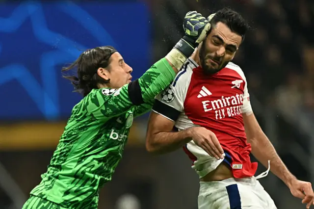 Yann Sommer collides with Mikel Merino