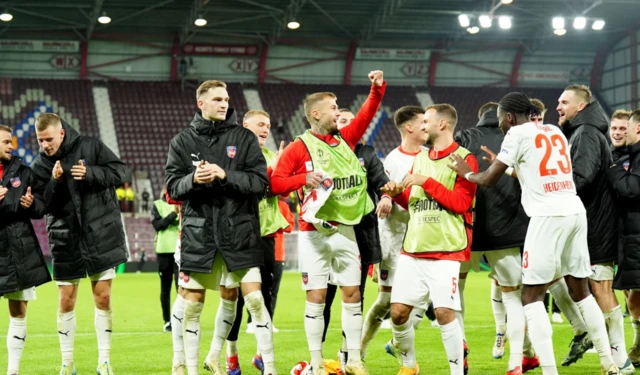 Heidenheim's players celebrate