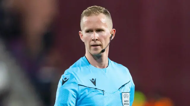 Referee Kristoffer Hagenes