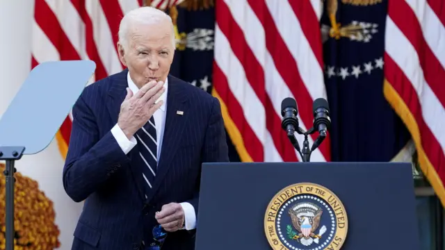 U.S. President Joe Biden blows a kiss to staff members of the White House, on the day he delivers remarks on the 2024 election results and the upcoming presidential transition of power, in the Rose Garden of the White House in Washington, U.S., November 7, 2024.