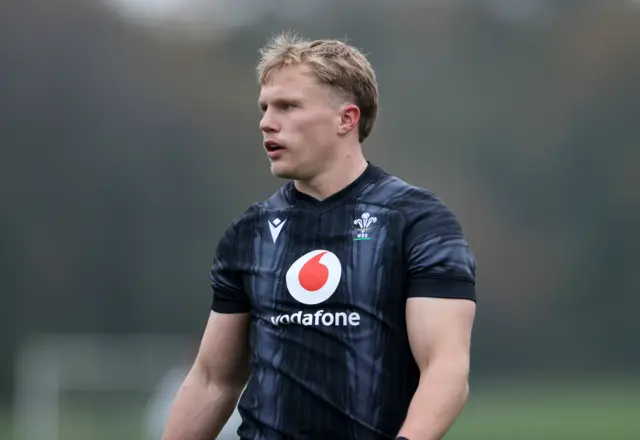 Blair Murray in training for Wales