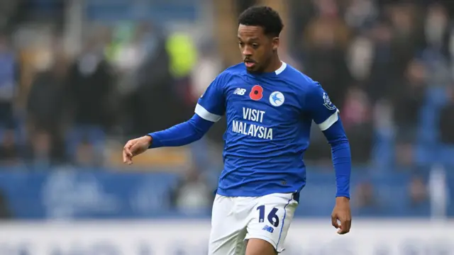 Chris Willock playing for Cardiff