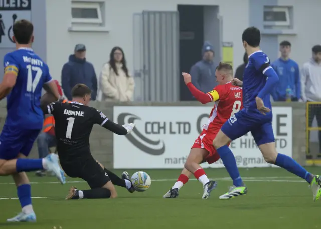 Declan Dunne challenges Rory Hale