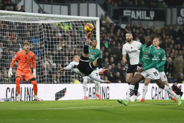 Jerry Yates scores overhead kick