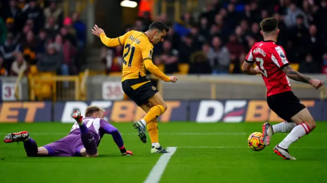 Pablo Sarabia scores against Southampton