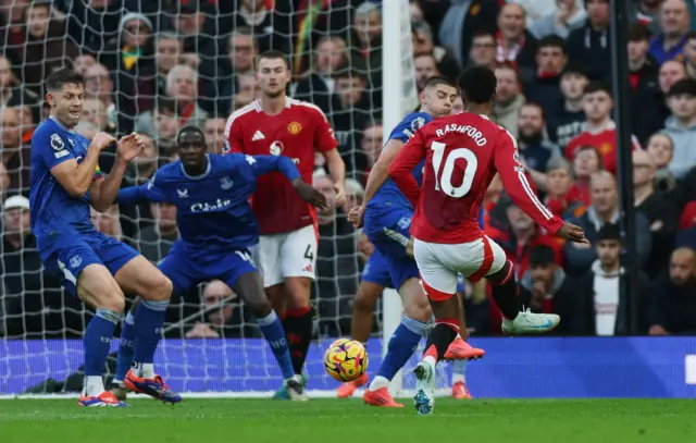 Rashford scores for Man United