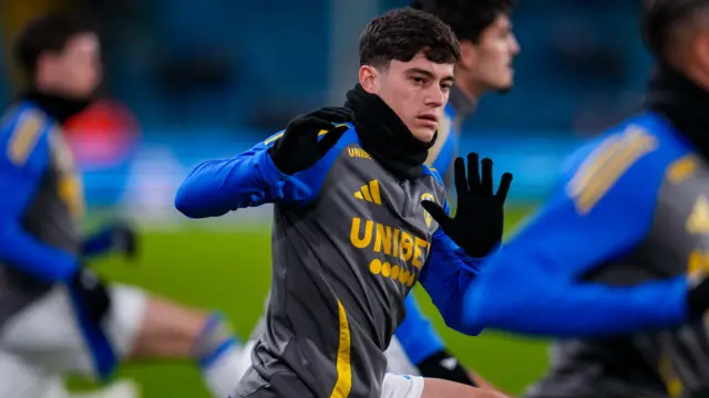 Leeds winger Dan James warms up