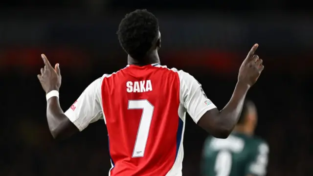 Bukayo Saka of Arsenal celebrates