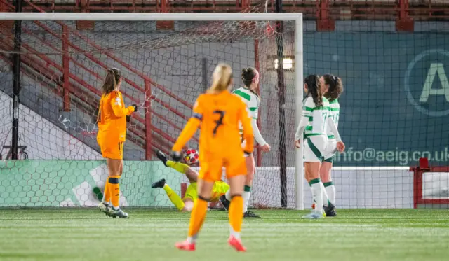 Alba Redondo makes it 3-0 to Real Madrid at Celtic