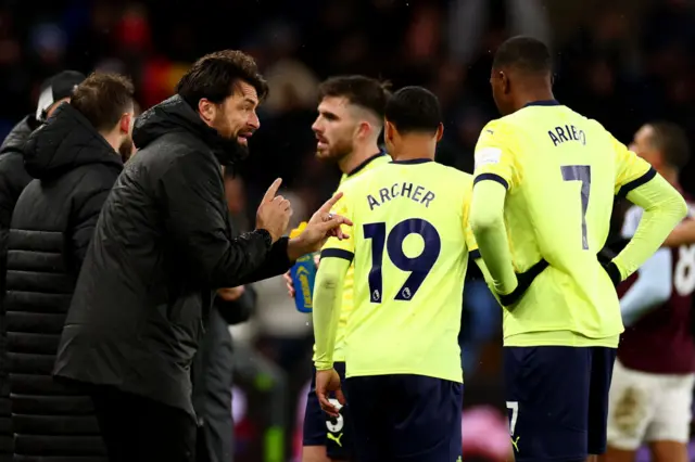 Russell Martin issues instructions to his Southampton players
