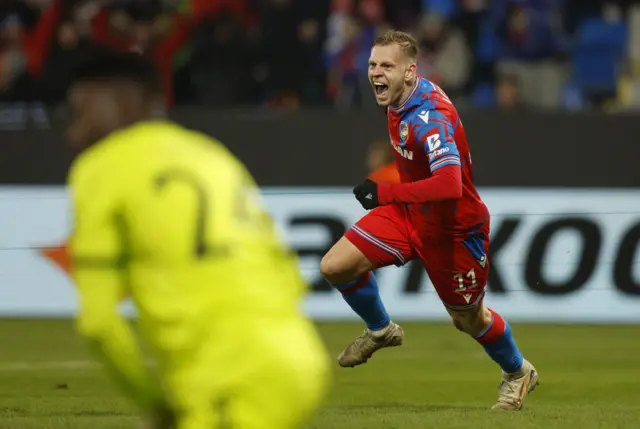 Vydra shouts in delight after his goal