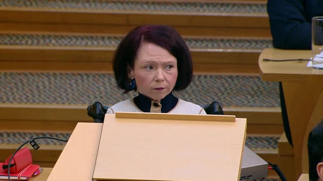 Pam Duncan-Glancy addresses the First Minister