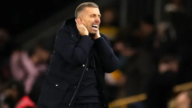 Gary O'Neil, head coach of Wolverhampton Wanderers, reacts