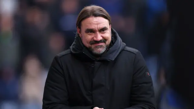 Daniel Farke smiling on the touchline