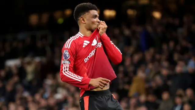 Amad Diallo of Manchester United celebrates scoring his team's second goal