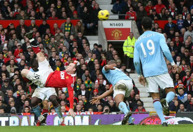 Wayne Rooney bicycle kick