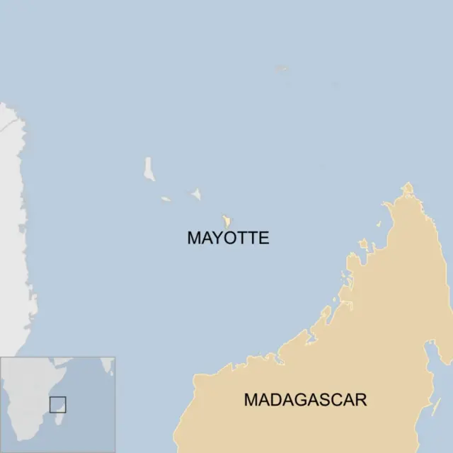 Map showing Madagascar with ocean surrounding it and Mayotte labelled as a small island off the northern coast