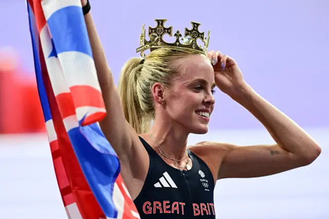 Keely Hodgekinson of Great Britain celebrates