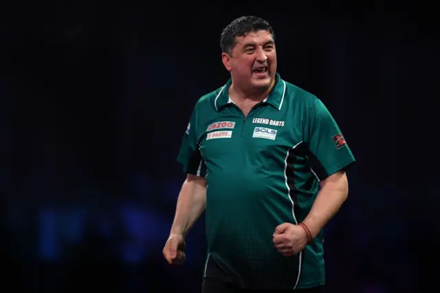 Mensur Suljovic celebrates