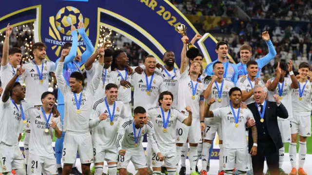 Real Madrid lift the Fifa Intercontinental Cup after beating Pachuca