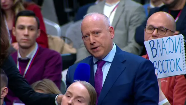 Steve Rosenberg asking a question to Putin