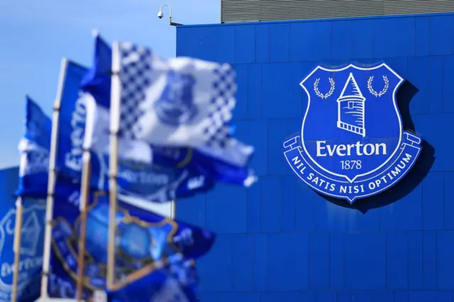 Everton badge