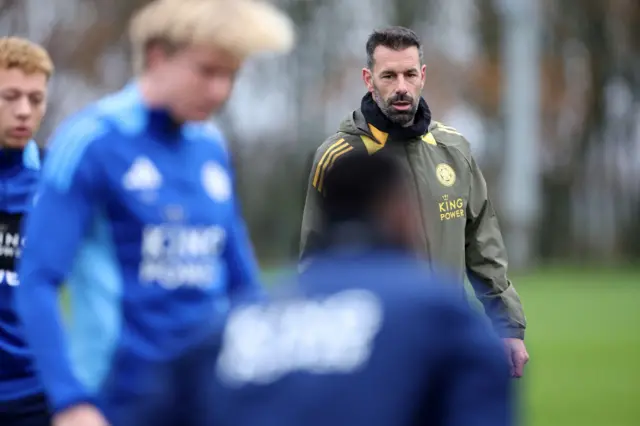 Ruud van Nistelrooy holds Leicester training session