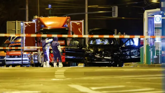 Forensic experts examine the vehicle involved in Friday's car-ramming in Magdeburg. Photo: 21 December 2024