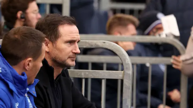 Coventry City boss Frank Lampard looks dejected