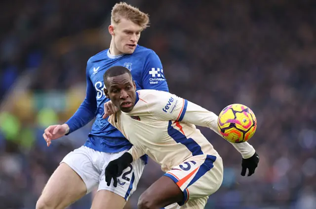 Nicolas Jackson of Chelsea battles for possession with Jarrad Branthwaite