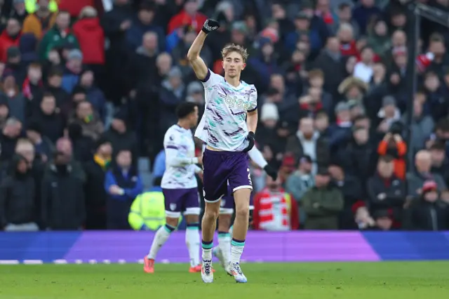 Dean Huijsen of AFC Bournemouth celebrates