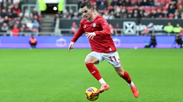 Bristol City's leading goalscorer Anis Mehmeti running with the ball