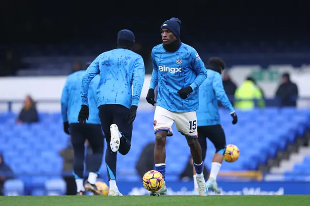 Nicolas Jackson of Chelsea warms up