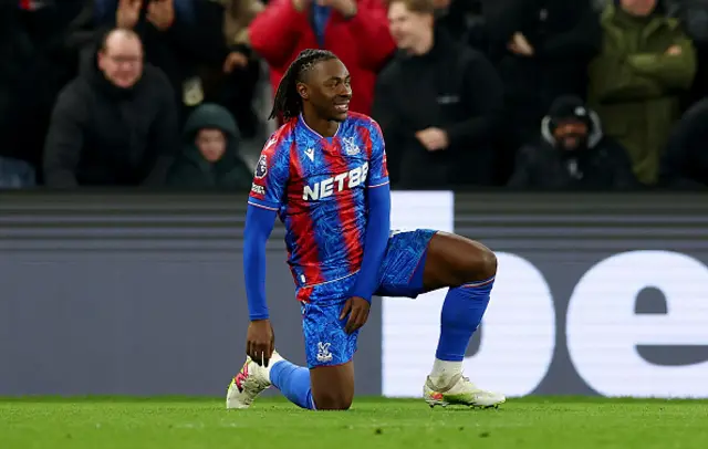 Eberechi Eze of Crystal Palace celebrates