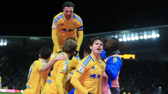 Leeds celebrate beating Derby