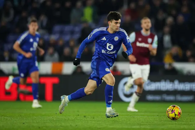 Leicester City midfielder Facundo Buonanotte controls the ball