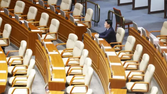 Ahn Cheol-soo was the only People Power Party MP who remained in the voting chamber