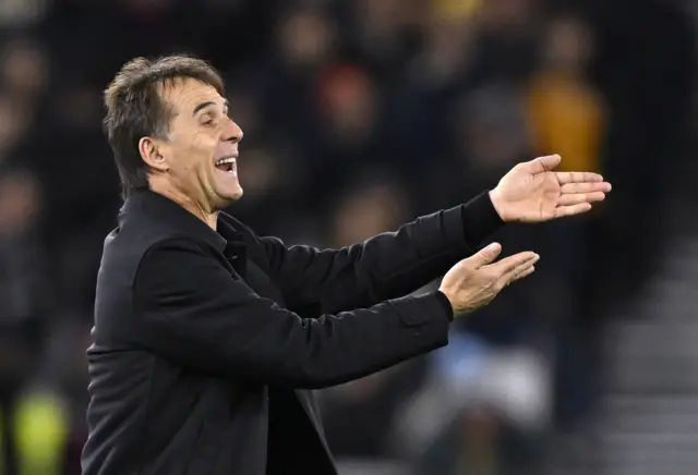 West Ham United manager Julen Lopetegui reacts