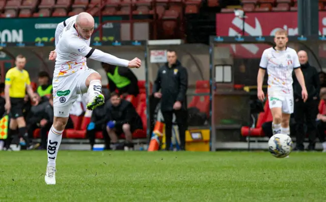 Partick Thistle 1-0 Livingston