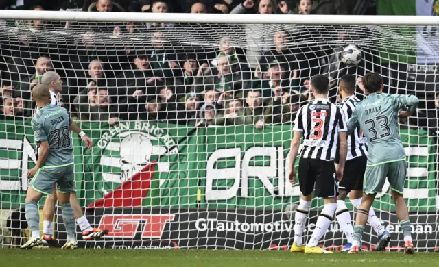 Daizen Maeda scores Celtic's second