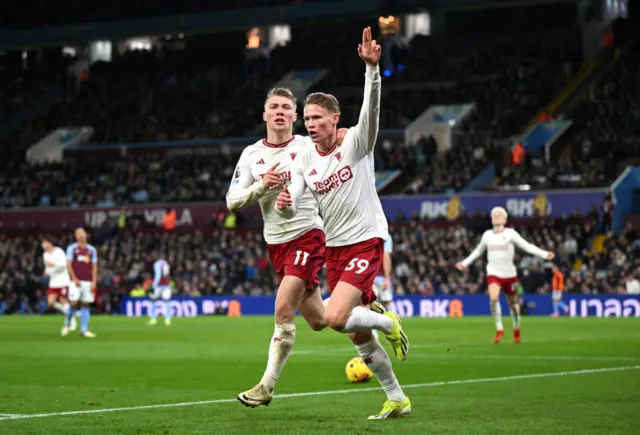 Scott McTominay celebrates