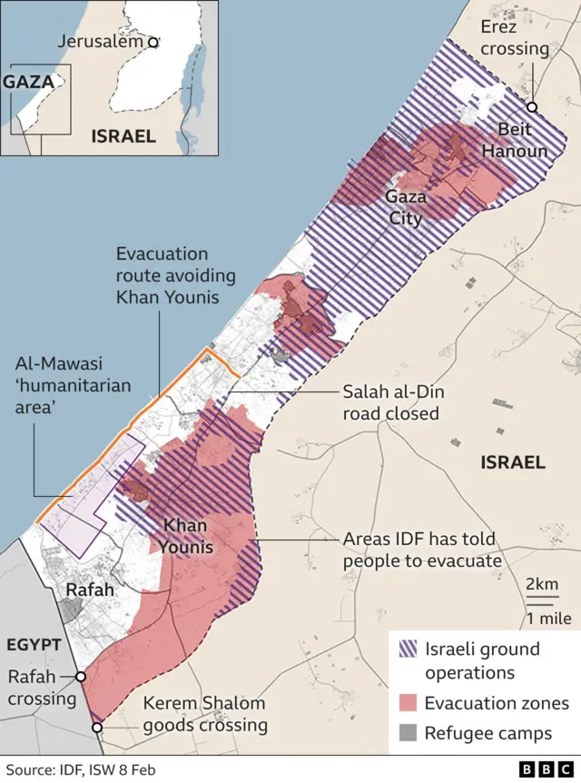 Map showing evacuation zones, refugee camps and ground operations in Gaza