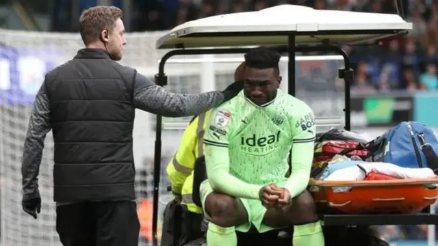 Daryl Dike leaves the pitch in tears on Saturday