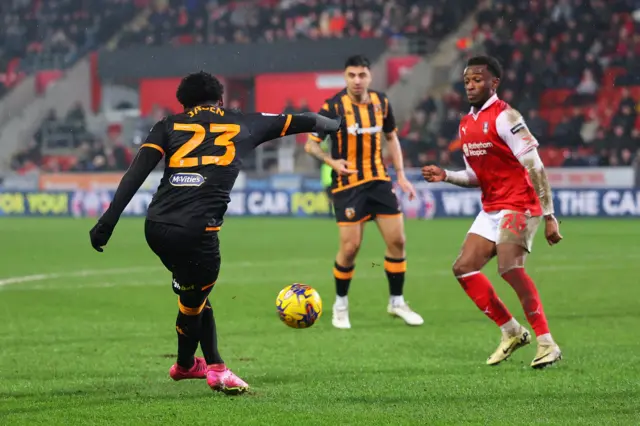 Hull's Jaden Philogene tries a rabona cross/shot