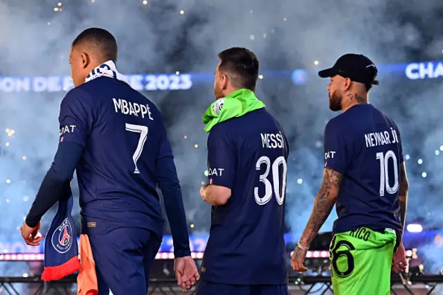 Kylian Mbappe, Leo Messi and Neymar Jr of Paris Saint-Germain walkon the pitch