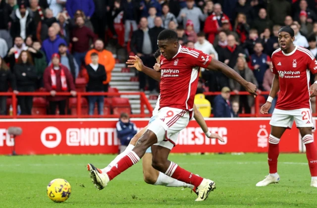 Nottingham Forest's Taiwo Awoniyi scores their first goal