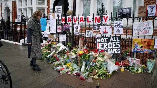 Floral tributes the Russian Embassy in London the Russian Embassy in London