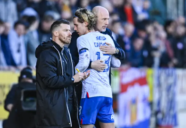 Philippe Clement explains to Todd Cantwell why he removed him on the hour mark